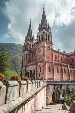 Historic Basilica de Covadonga representing Heritage Trails